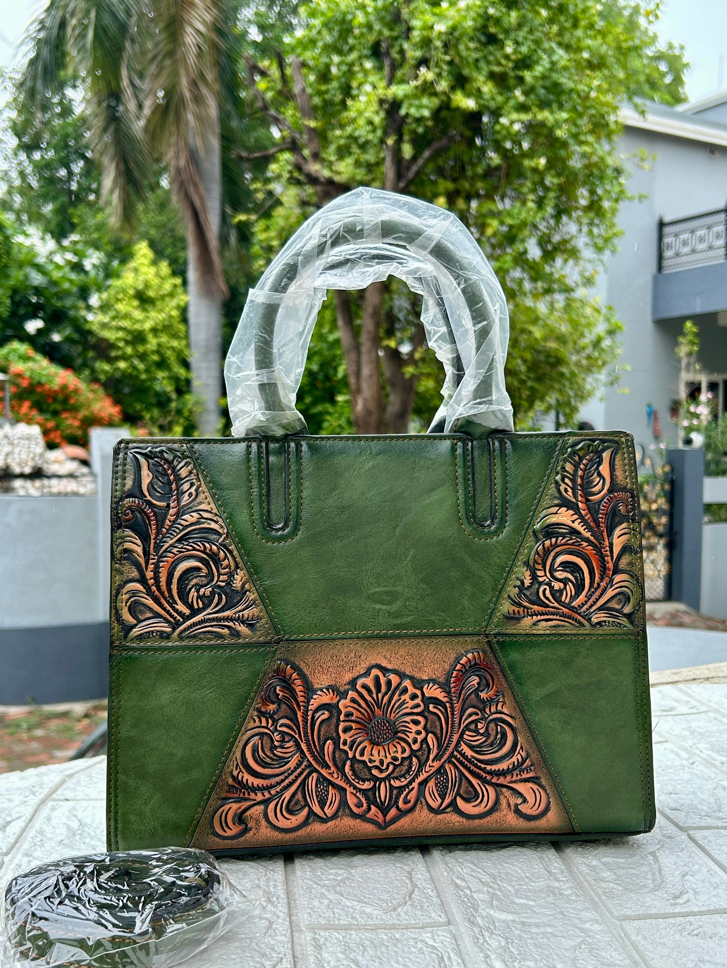 Vienna Vintage Handbag