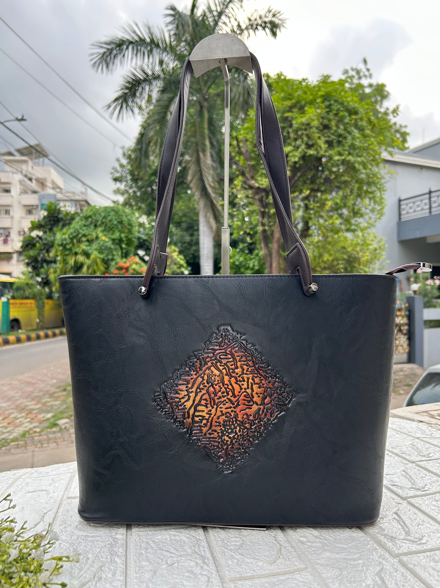 Vintage vibe Handbag