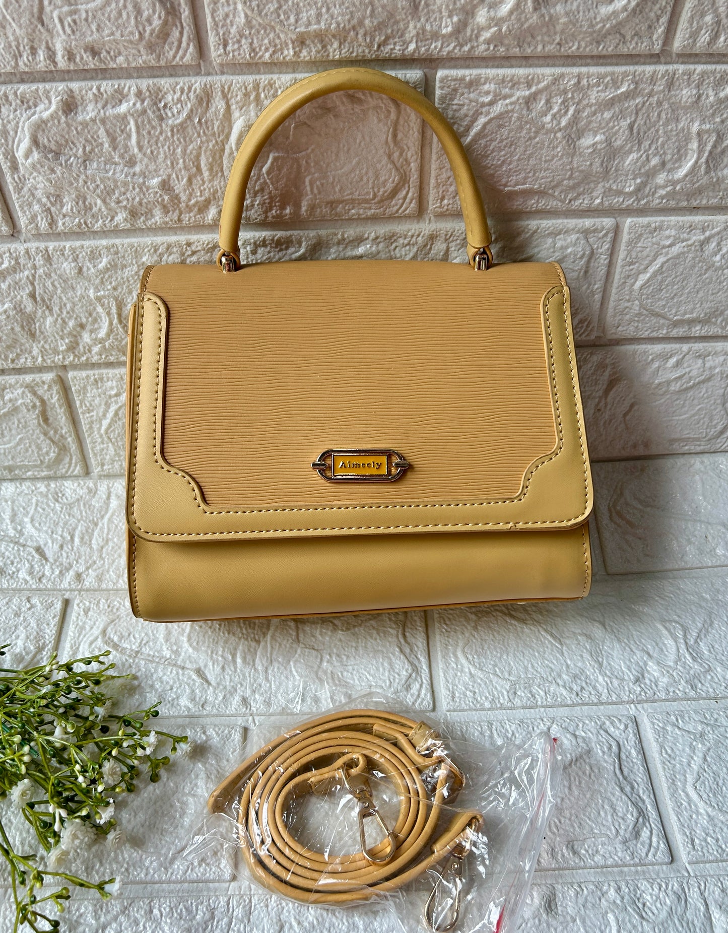 Mirave handbag