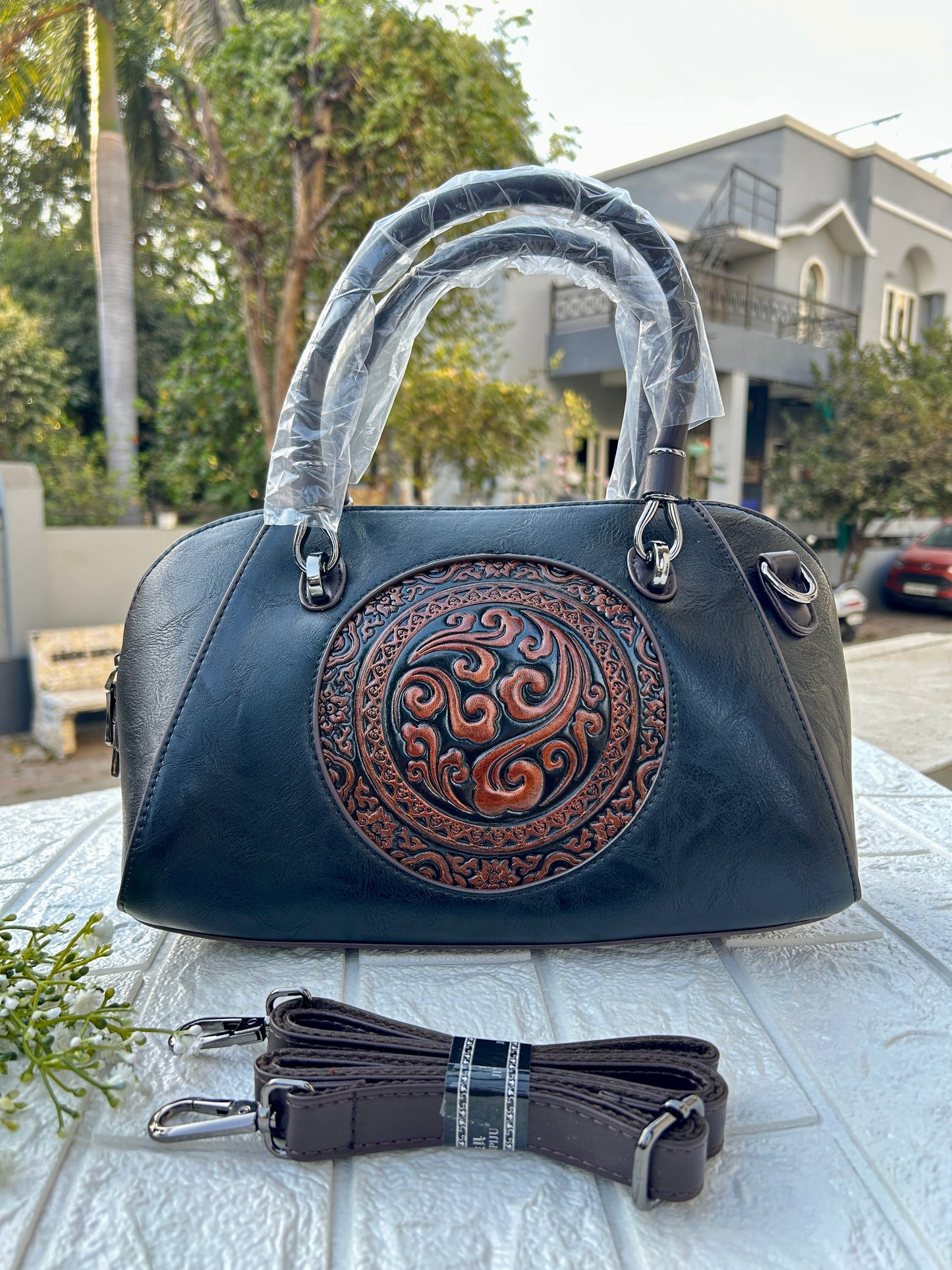 Fleuré Vintage Handbag