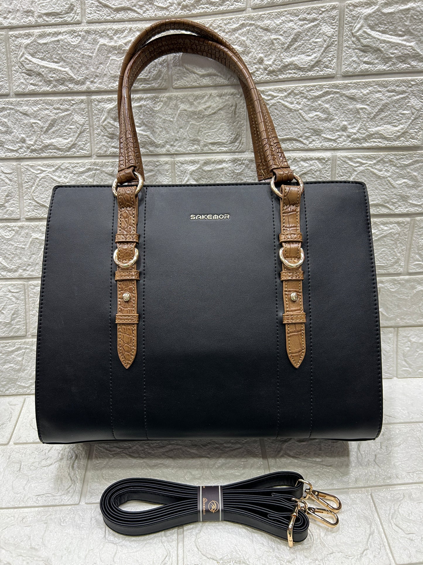 Brivora Handbag