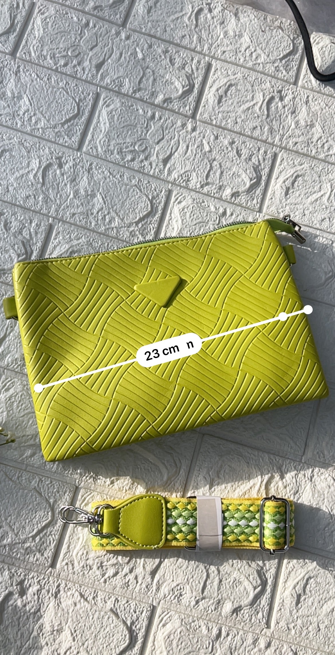 Belleza Sling Bag