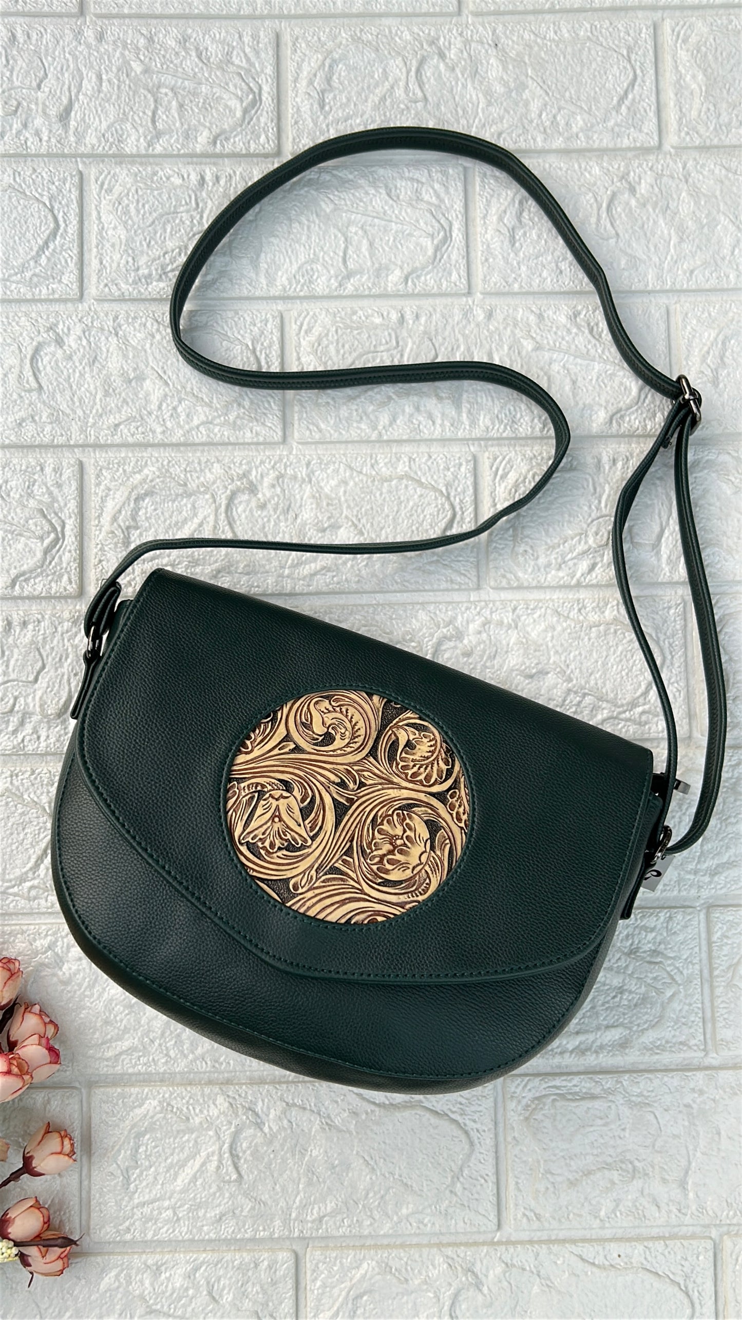 Kyra Sling Bag