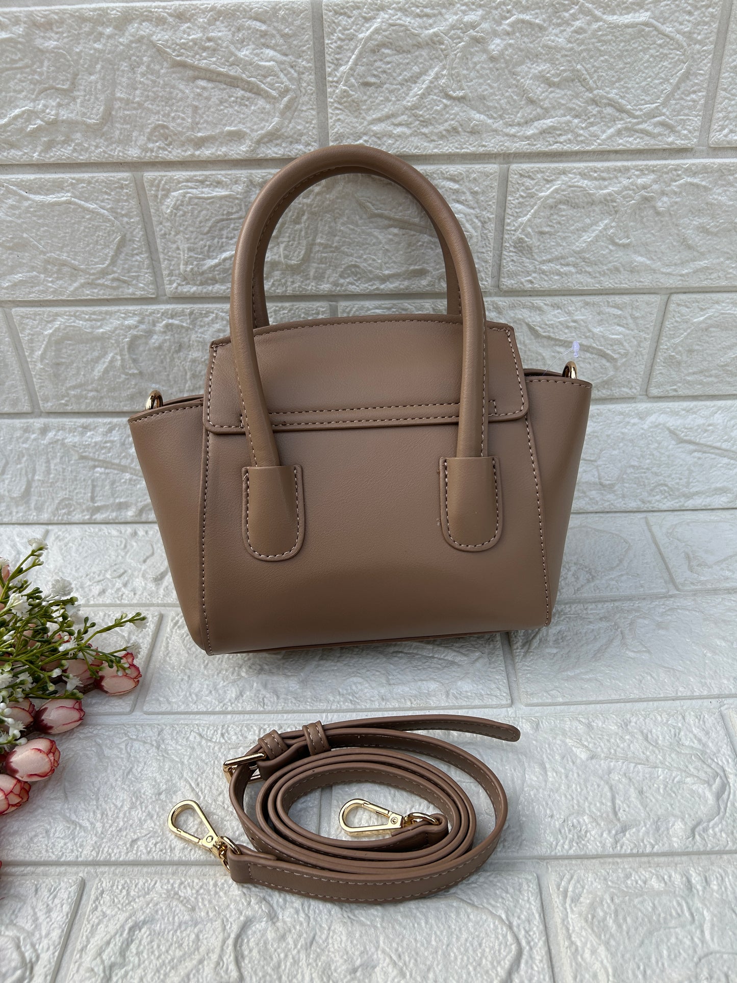 Velinne Handbag