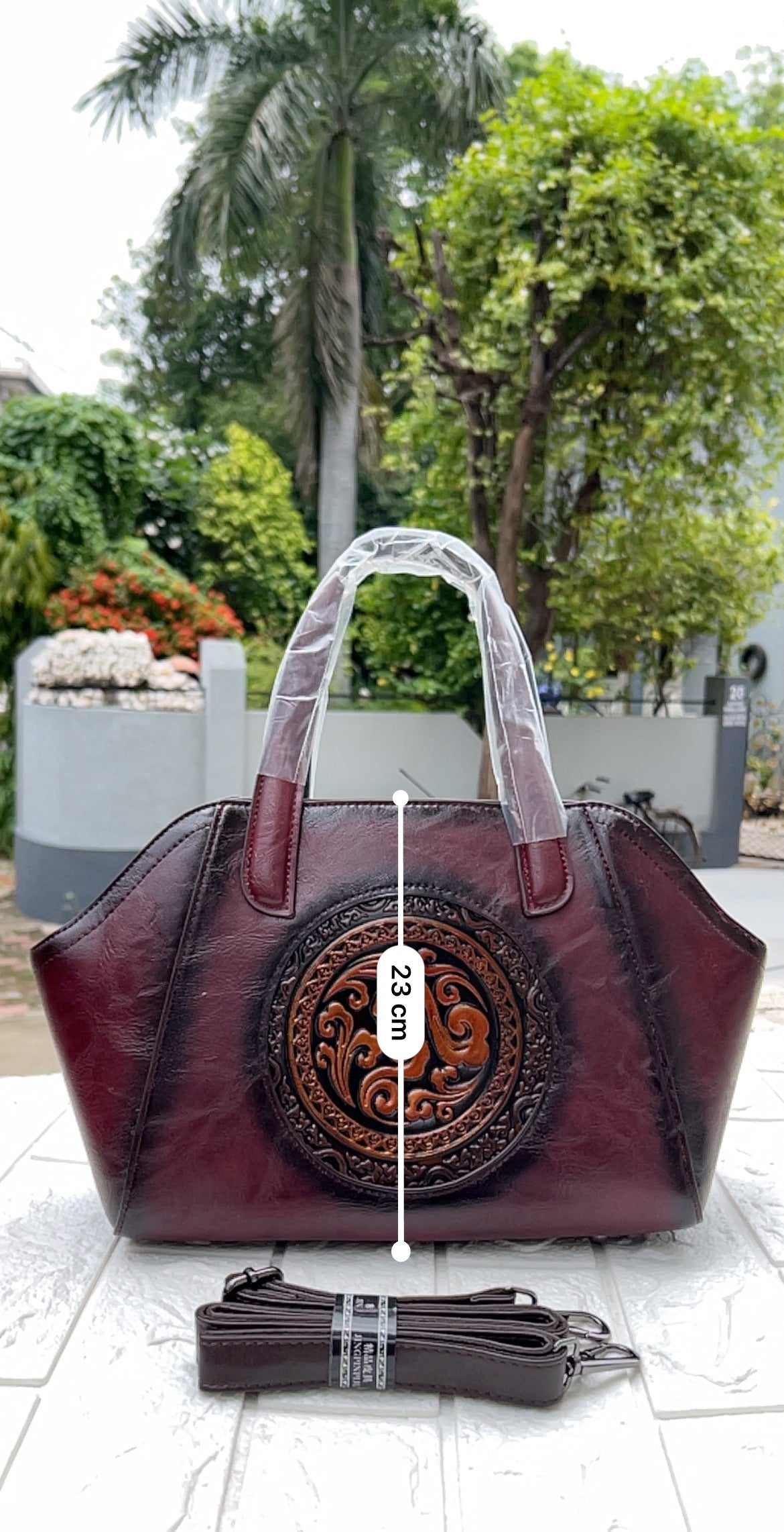 Vintage Vibe Handbag!