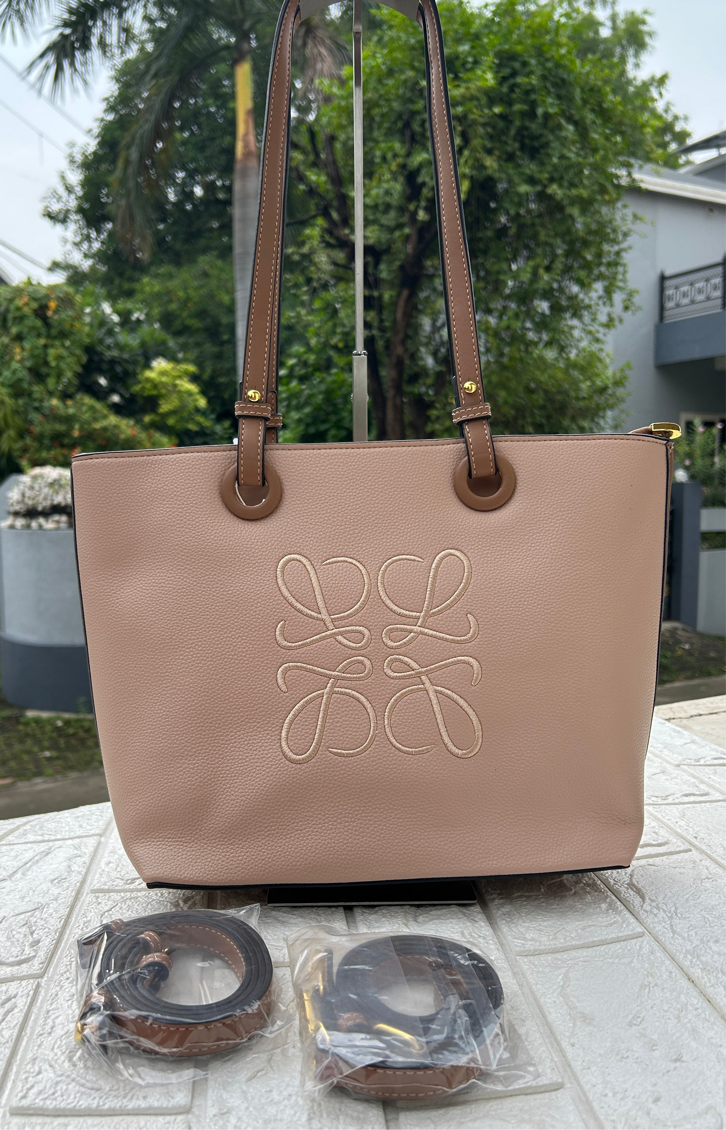 Daylight Tote