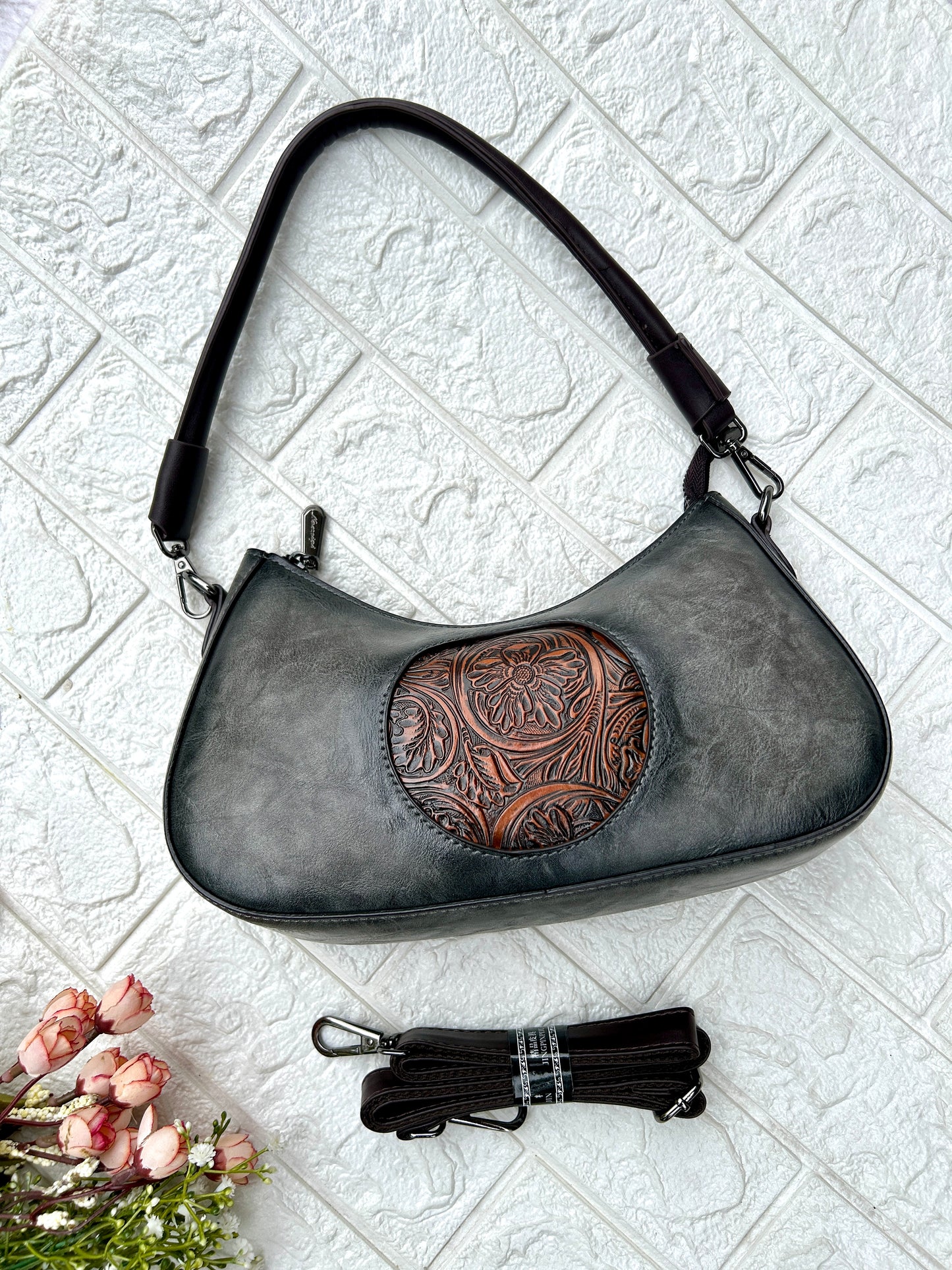 Vintage shoulder 2.0