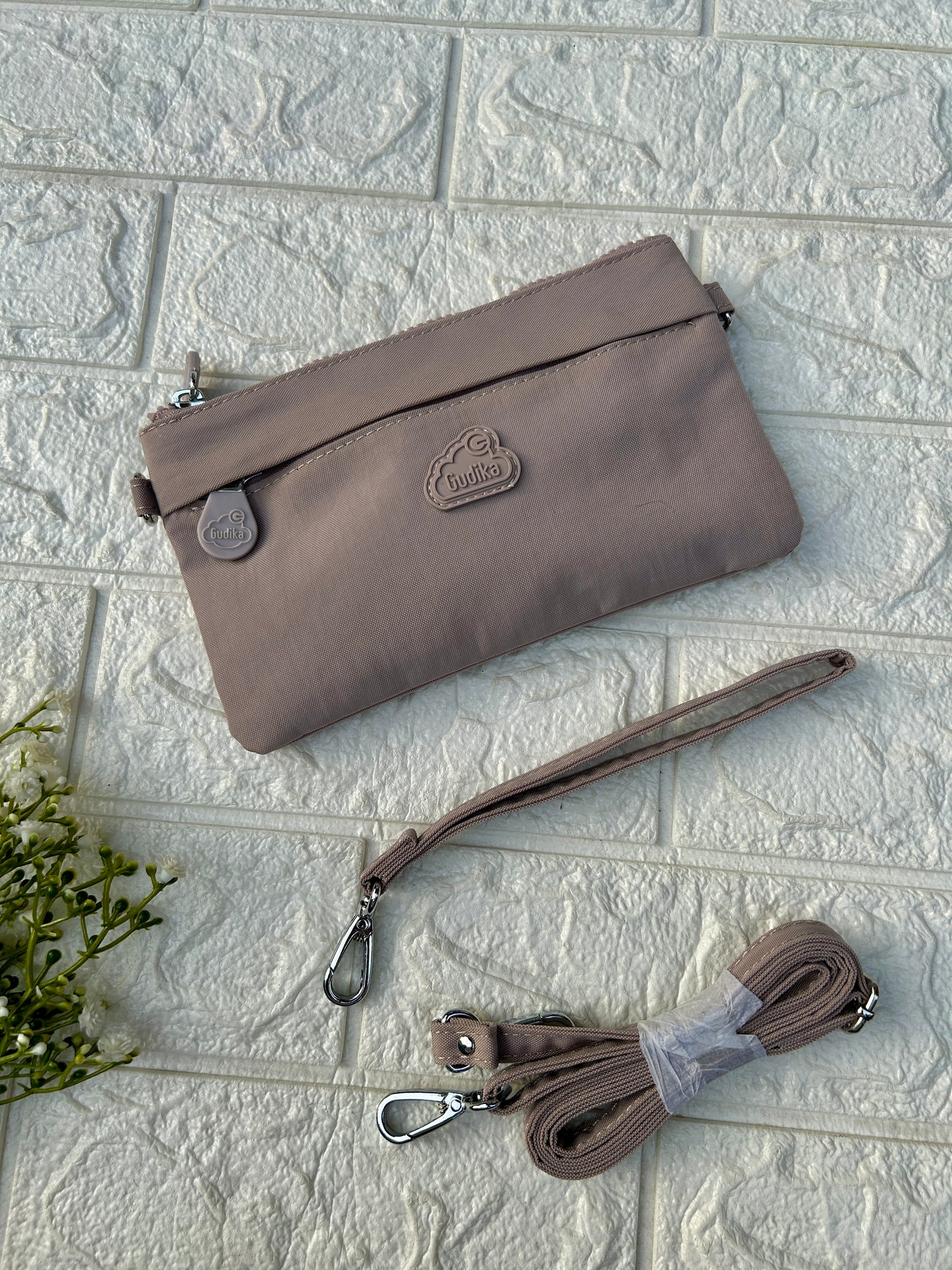 Duralite clutch/Sling 2
